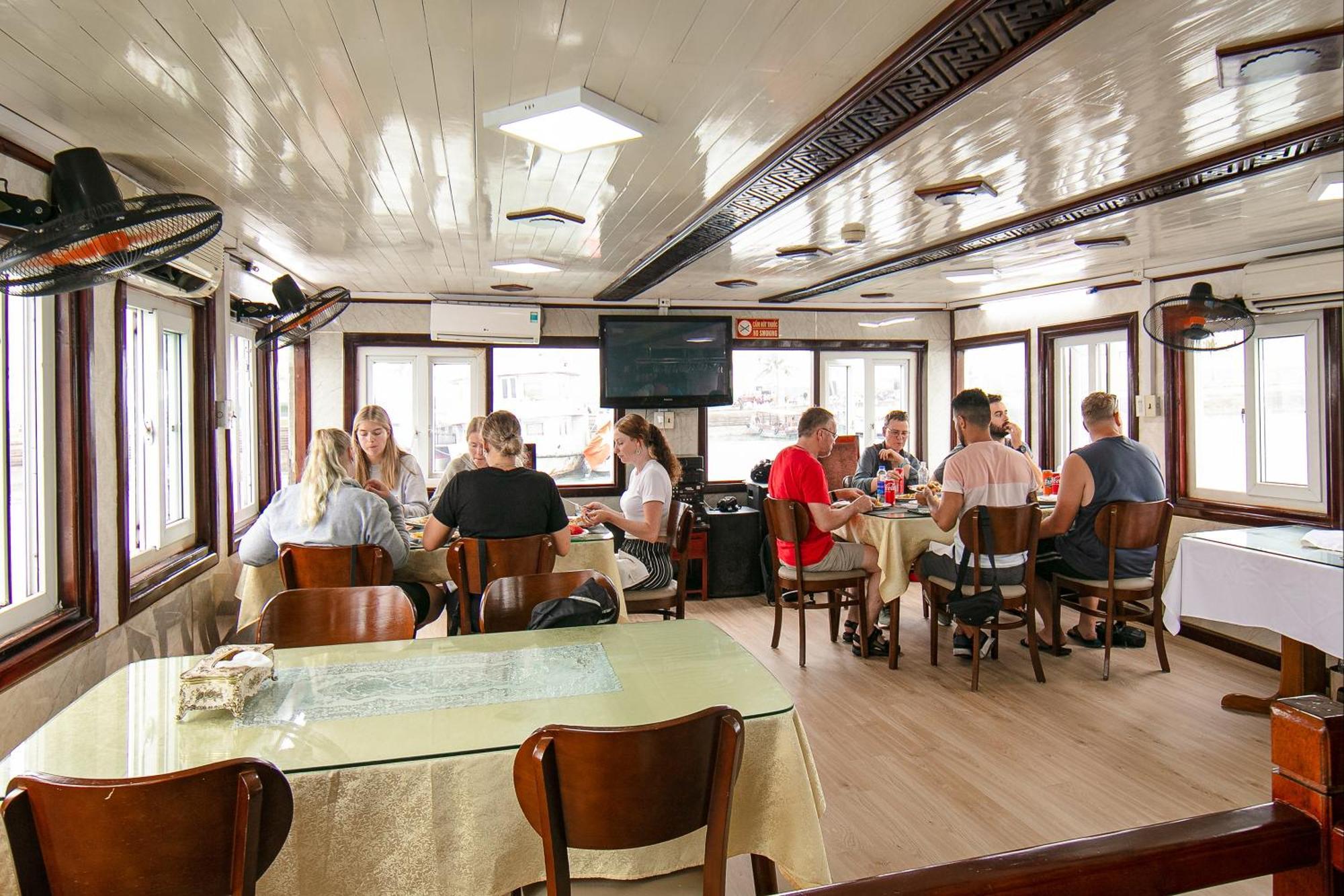 Fantasea Imperial Cruise Otel Ha Long Dış mekan fotoğraf